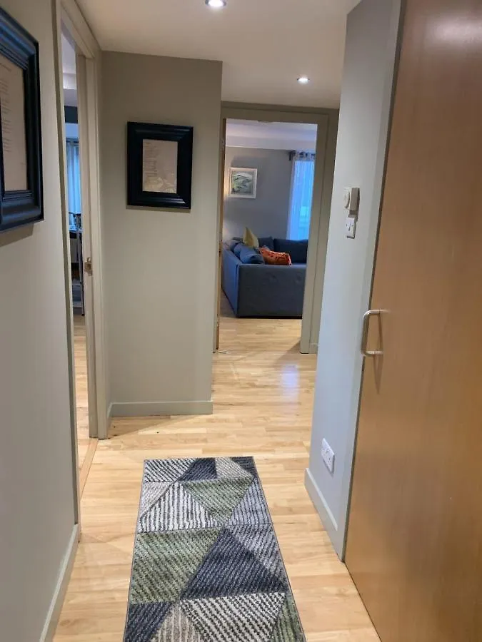 Bright Modern Apartment - Royal Mile Edinburgh United Kingdom